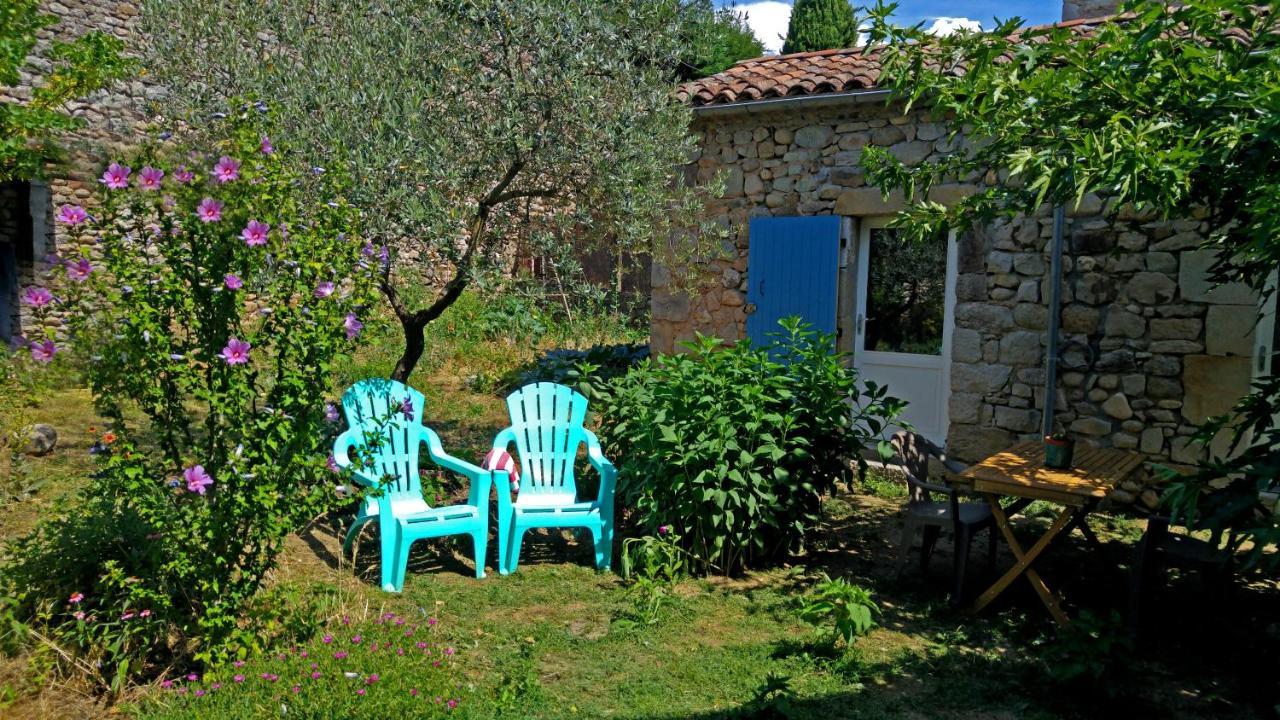 Chez Maggy Et Leon Apartment Chambonas Exterior foto
